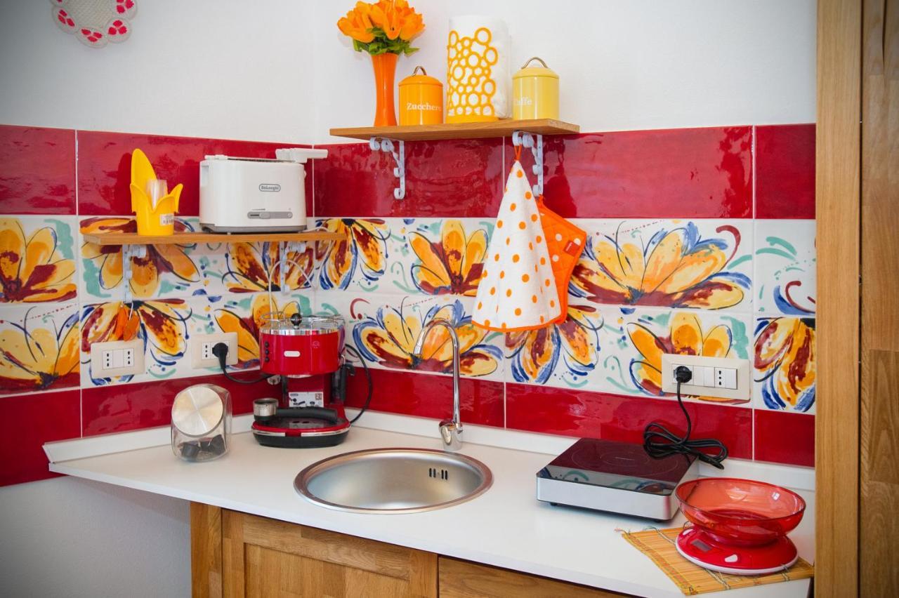 אוריסטאנו Holiday Room Sa Tebia מראה חיצוני תמונה