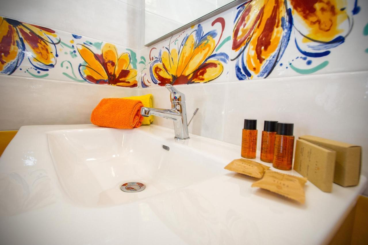 אוריסטאנו Holiday Room Sa Tebia מראה חיצוני תמונה