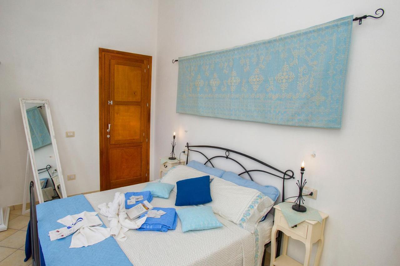 אוריסטאנו Holiday Room Sa Tebia מראה חיצוני תמונה