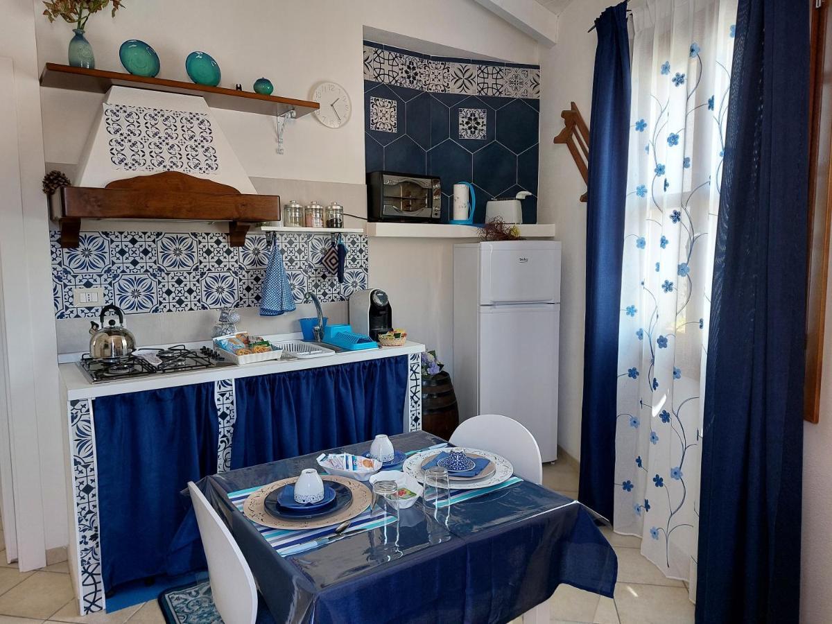 אוריסטאנו Holiday Room Sa Tebia מראה חיצוני תמונה